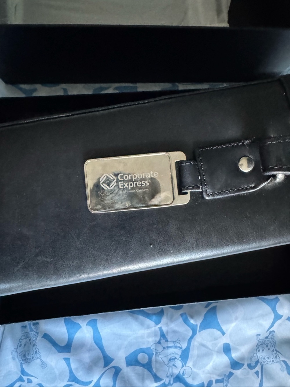 Executive black leather two bottle travel carrier case